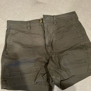 A New Day Green Cargo Shorts Utility Style